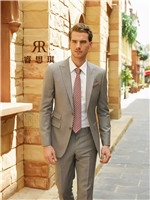 定制西服的正确打理方式