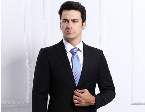 团体职业装定制厂家-品牌服饰睿思祺分享真正的职业装